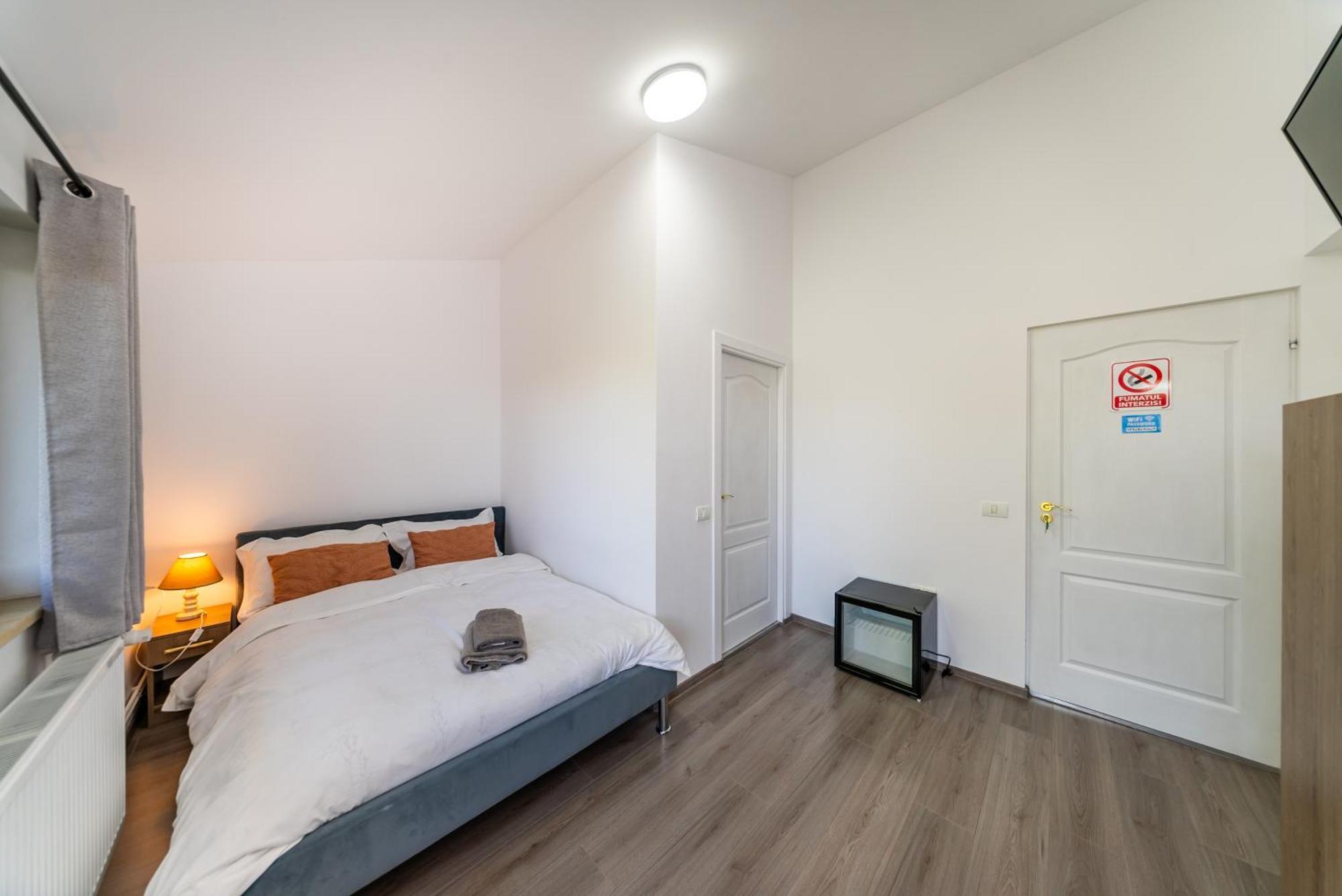 Apartament La Casa Blanca Vladimirescu Zewnętrze zdjęcie