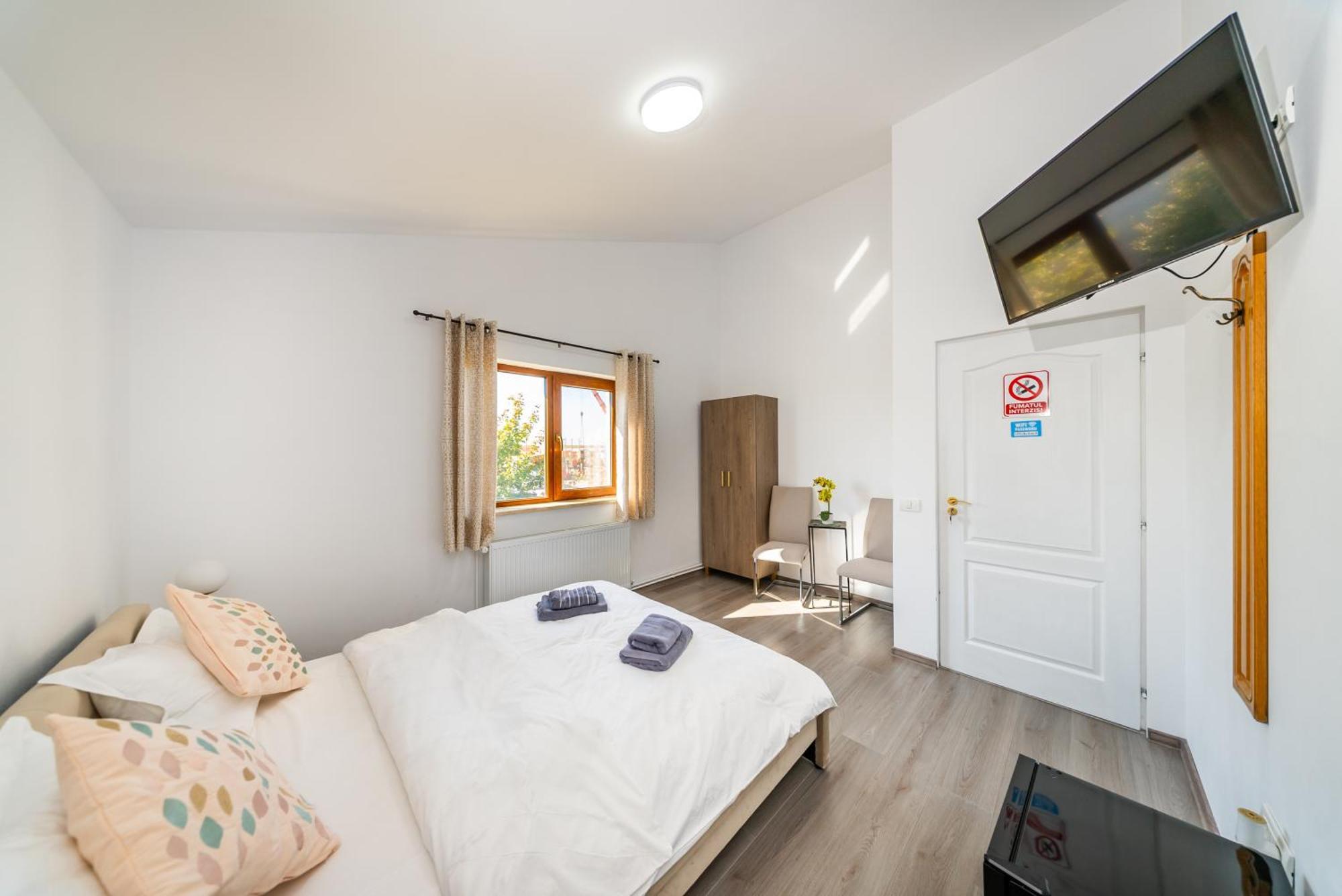 Apartament La Casa Blanca Vladimirescu Zewnętrze zdjęcie