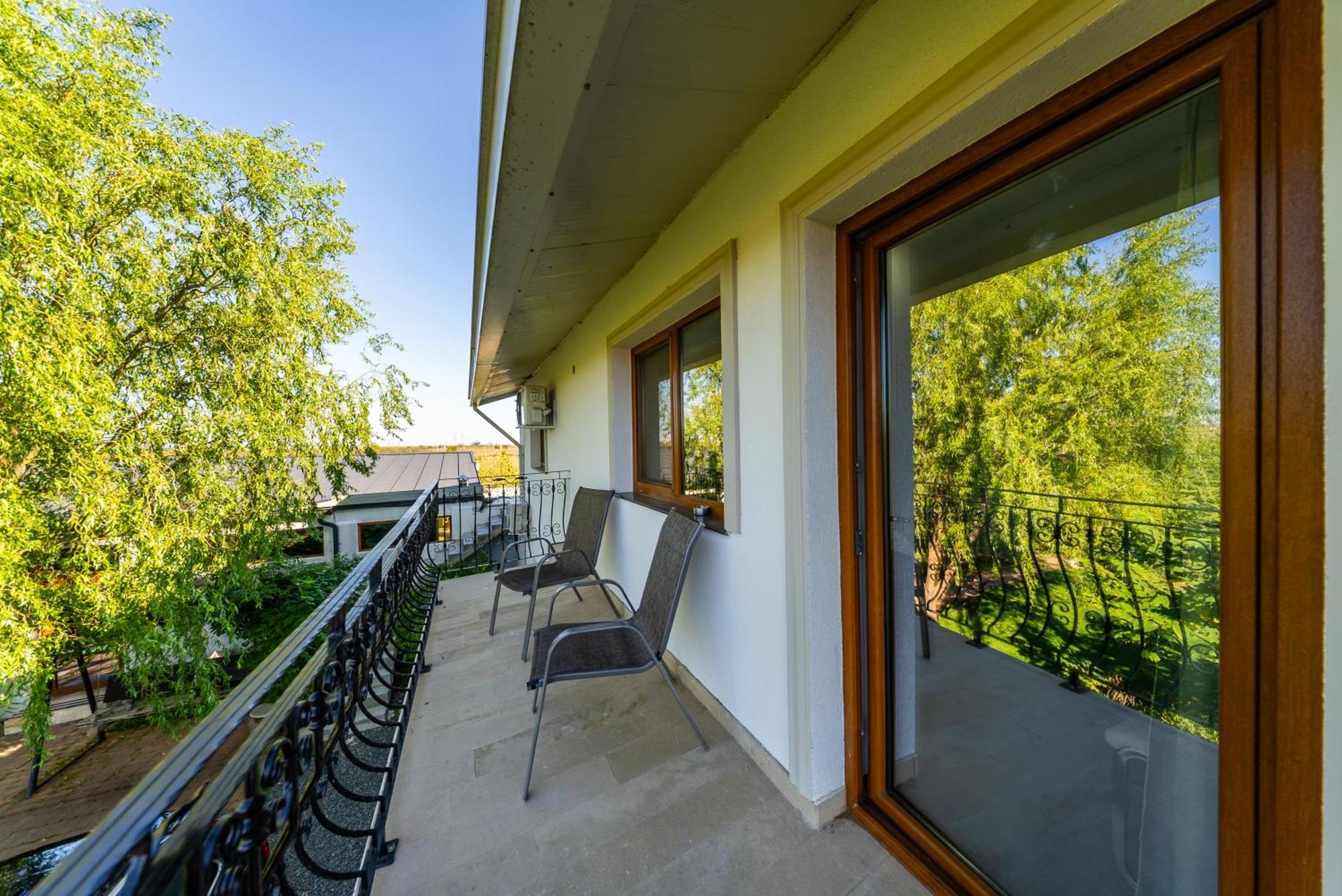 Apartament La Casa Blanca Vladimirescu Zewnętrze zdjęcie