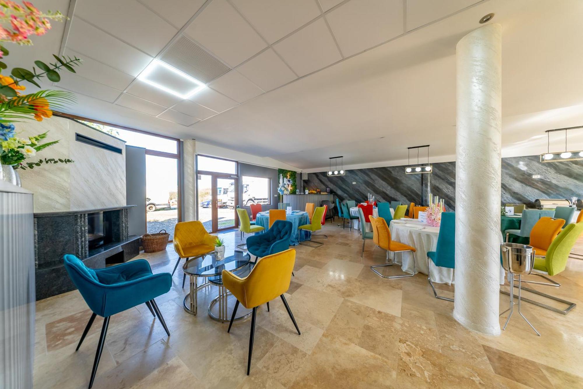 Apartament La Casa Blanca Vladimirescu Zewnętrze zdjęcie