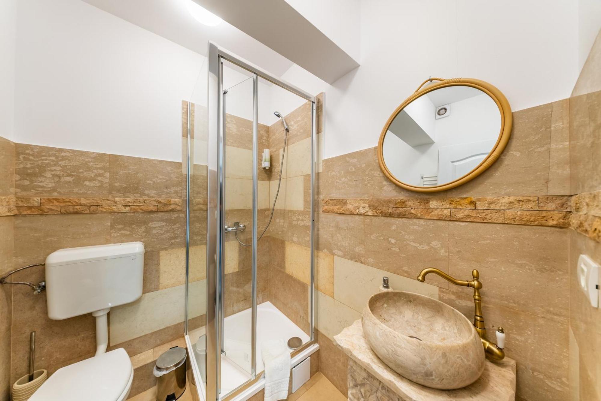 Apartament La Casa Blanca Vladimirescu Zewnętrze zdjęcie